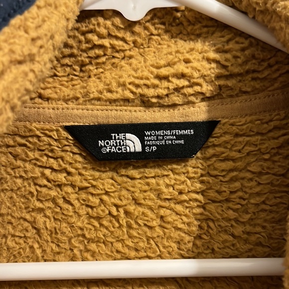 NorthFace Campshire full zip womens fleece jacket, size S - Picture 2 of 10